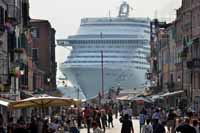 GRANDI NAVI A VENEZIA: SI PUNTA A CANALE VITTORIO EMANUELE